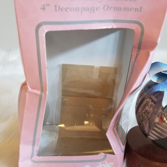 1998 Holiday Barbie 4" Decoupage Ornament W/Stan - Picture 8 of 8